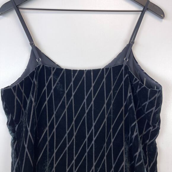 Ann Taylor Size M Diamond Argyle Pattern Velvet Drapey Cami Tank Top Black - Picture 7 of 9